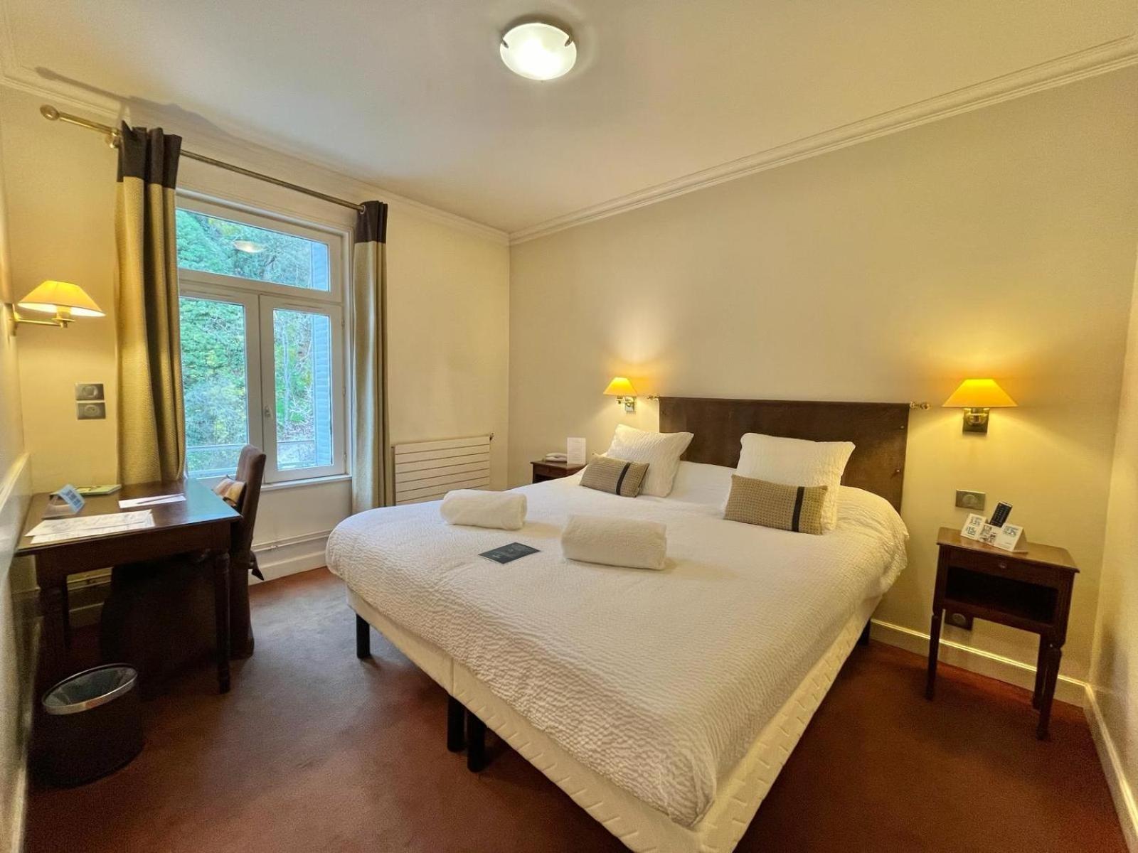 Logis Hotel Le Rivage Gien Kültér fotó