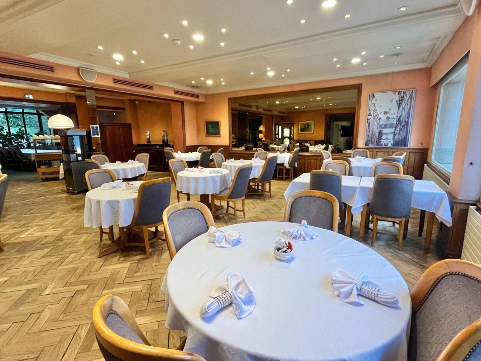 Logis Hotel Le Rivage Gien Kültér fotó