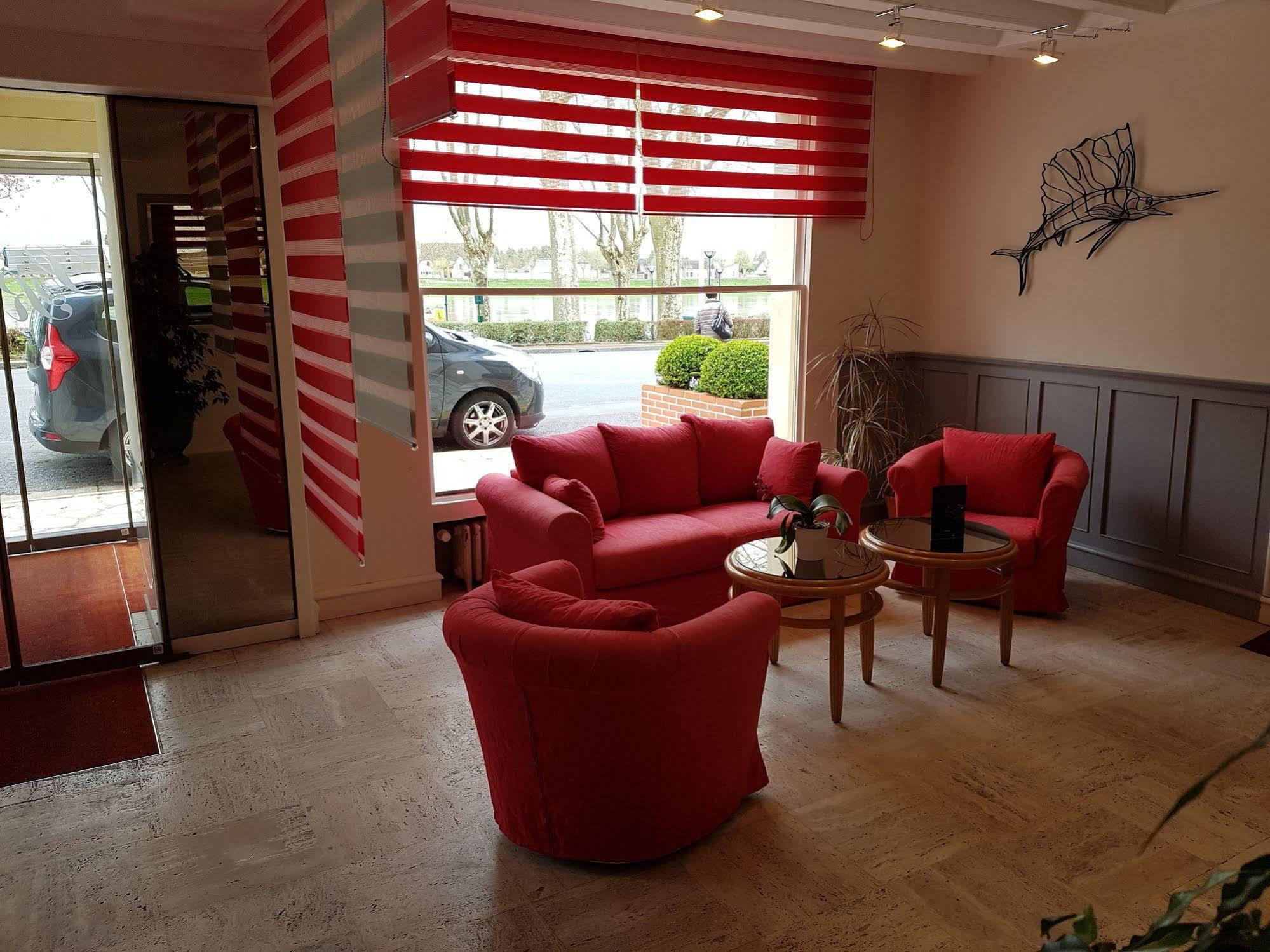 Logis Hotel Le Rivage Gien Kültér fotó